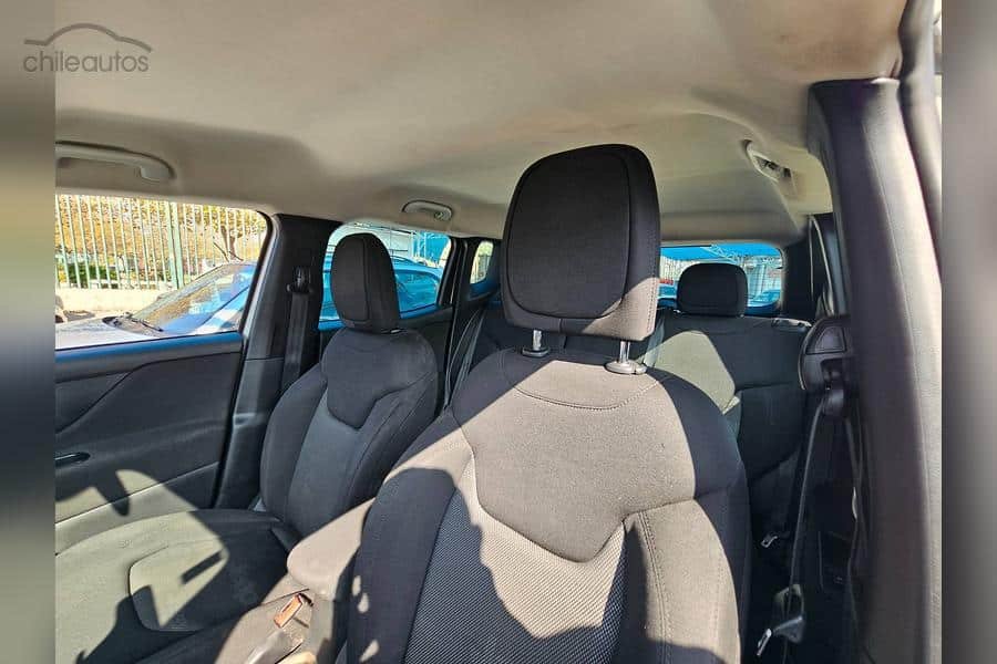 JEEP RENEGADE - Imagen 12