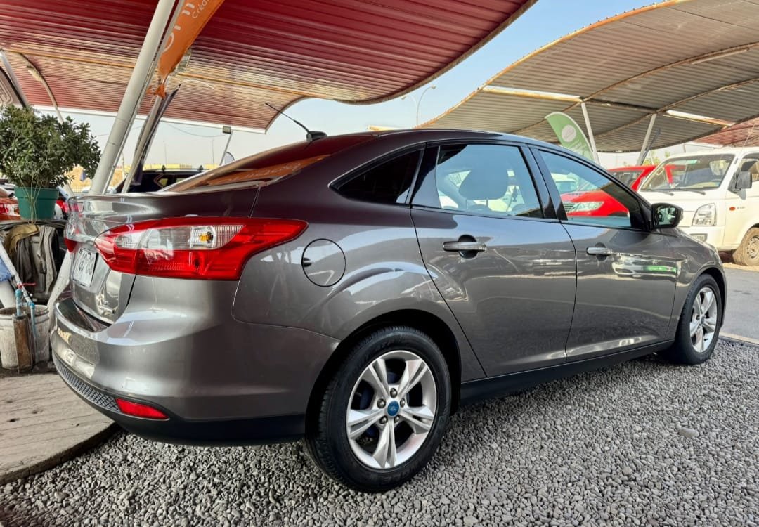 FORD FOCUS - Imagen 4